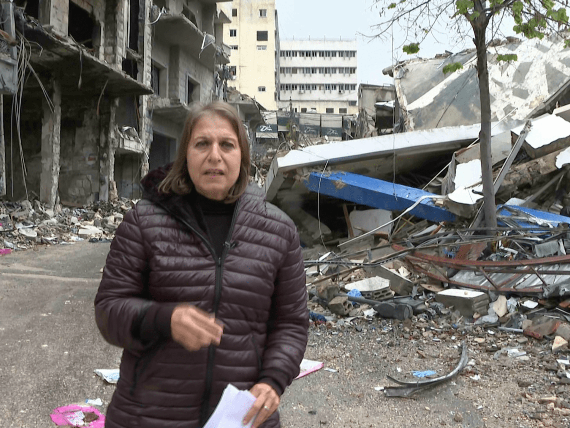 تقارير الجزيرة من أنقاض بلدة لبنانية بعد وقف إطلاق النار | إسرائيل تهاجم لبنان