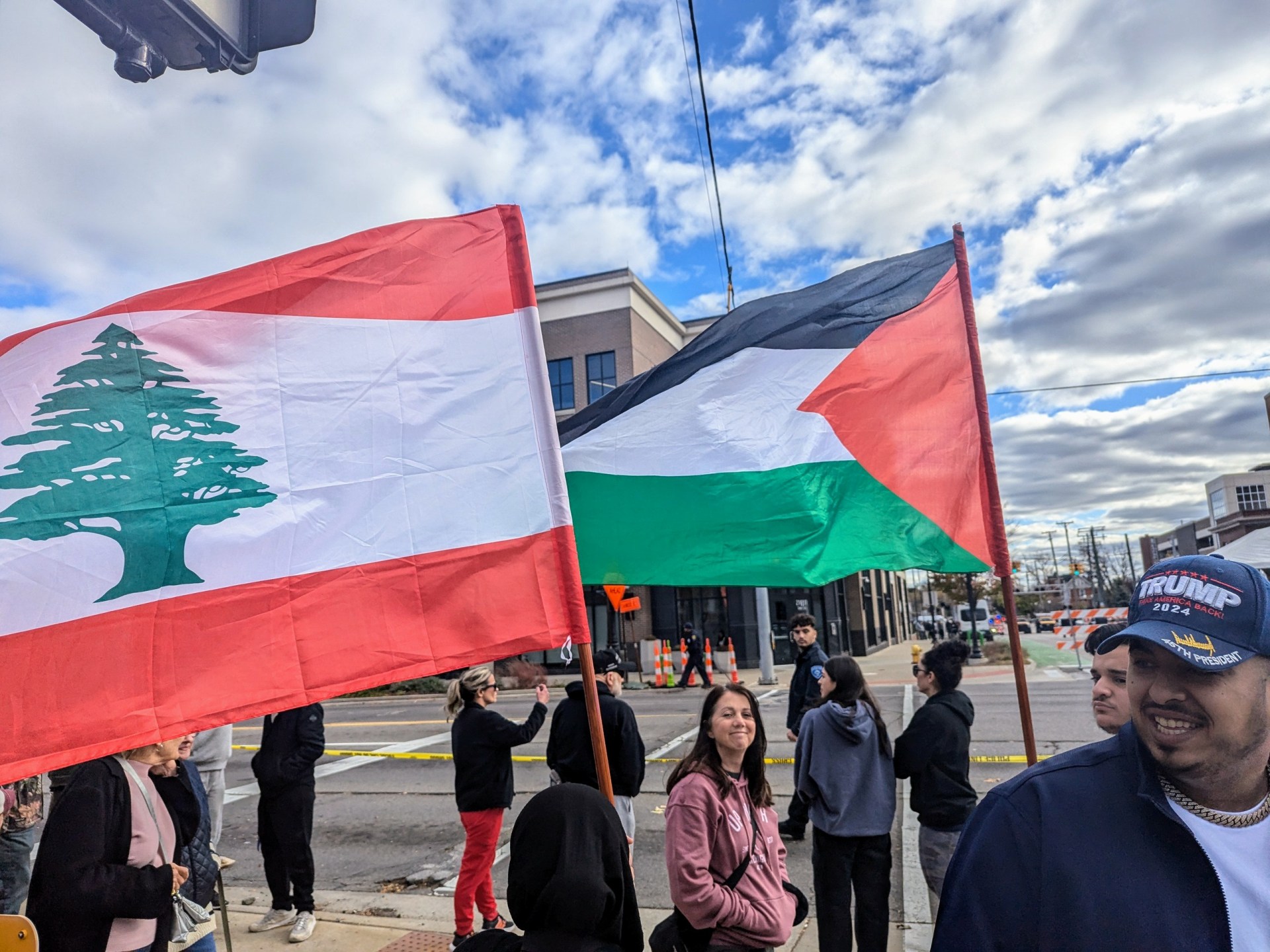 الانتخابات الأمريكية 2024: العرب الأمريكيون متحدون في الحزن، ومنقسمون بشأن الإستراتيجية | أخبار الانتخابات الأمريكية 2024