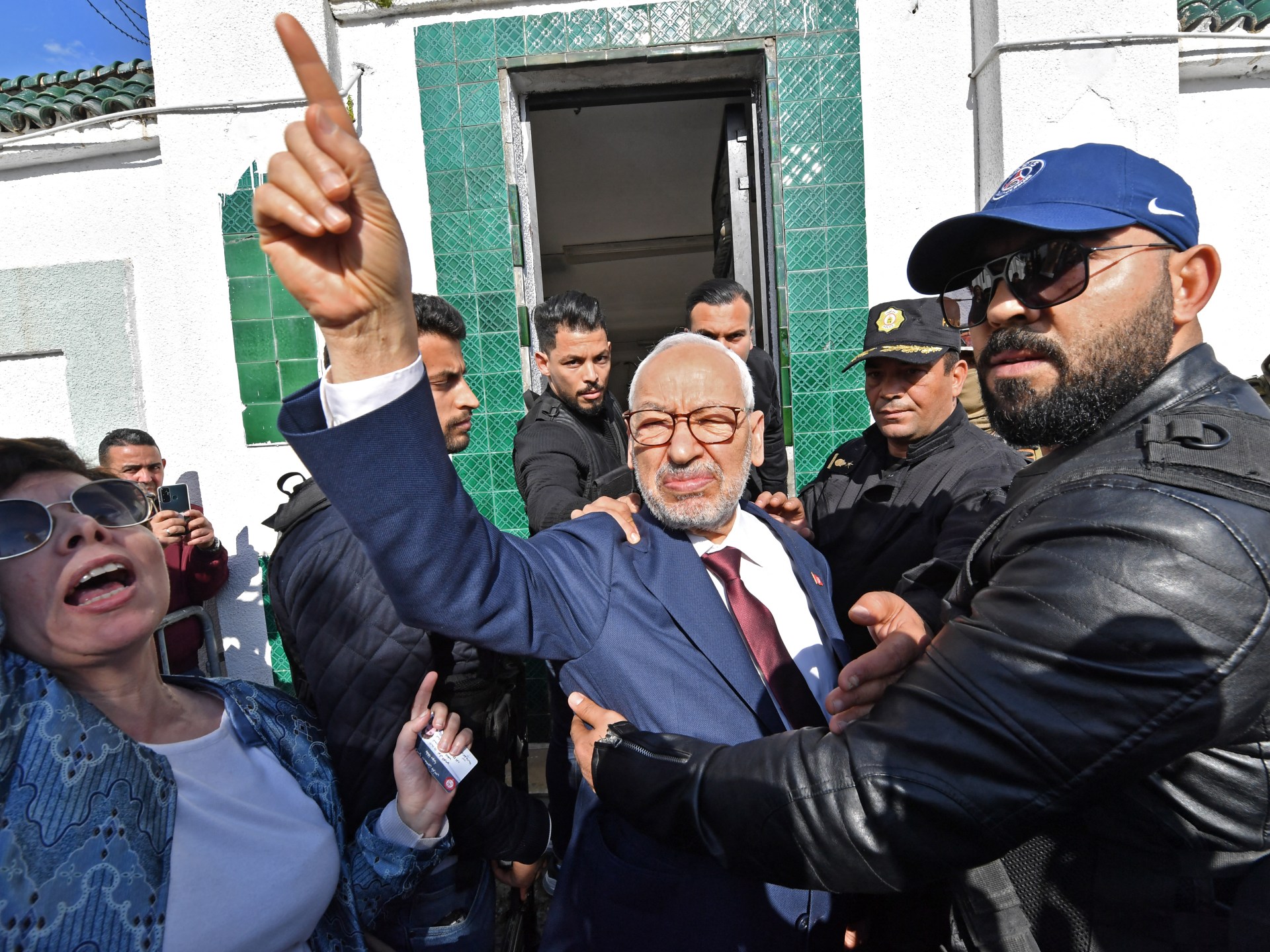 يحتل حزب Ennahdha في تونس مدة السجن الطويل لزعيمها غانوشي | أخبار