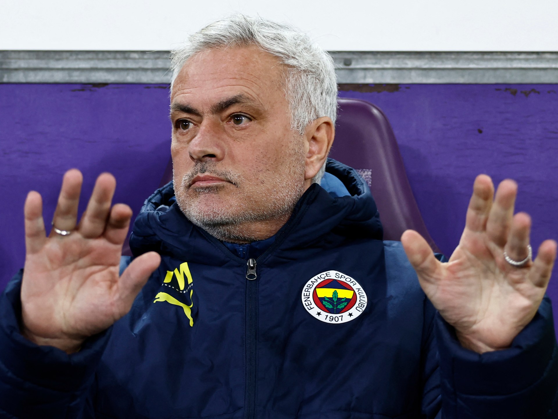 نادي كرة القدم التركي Galatasaray يتهم مورينيو من “البيانات العنصرية” | أخبار كرة القدم