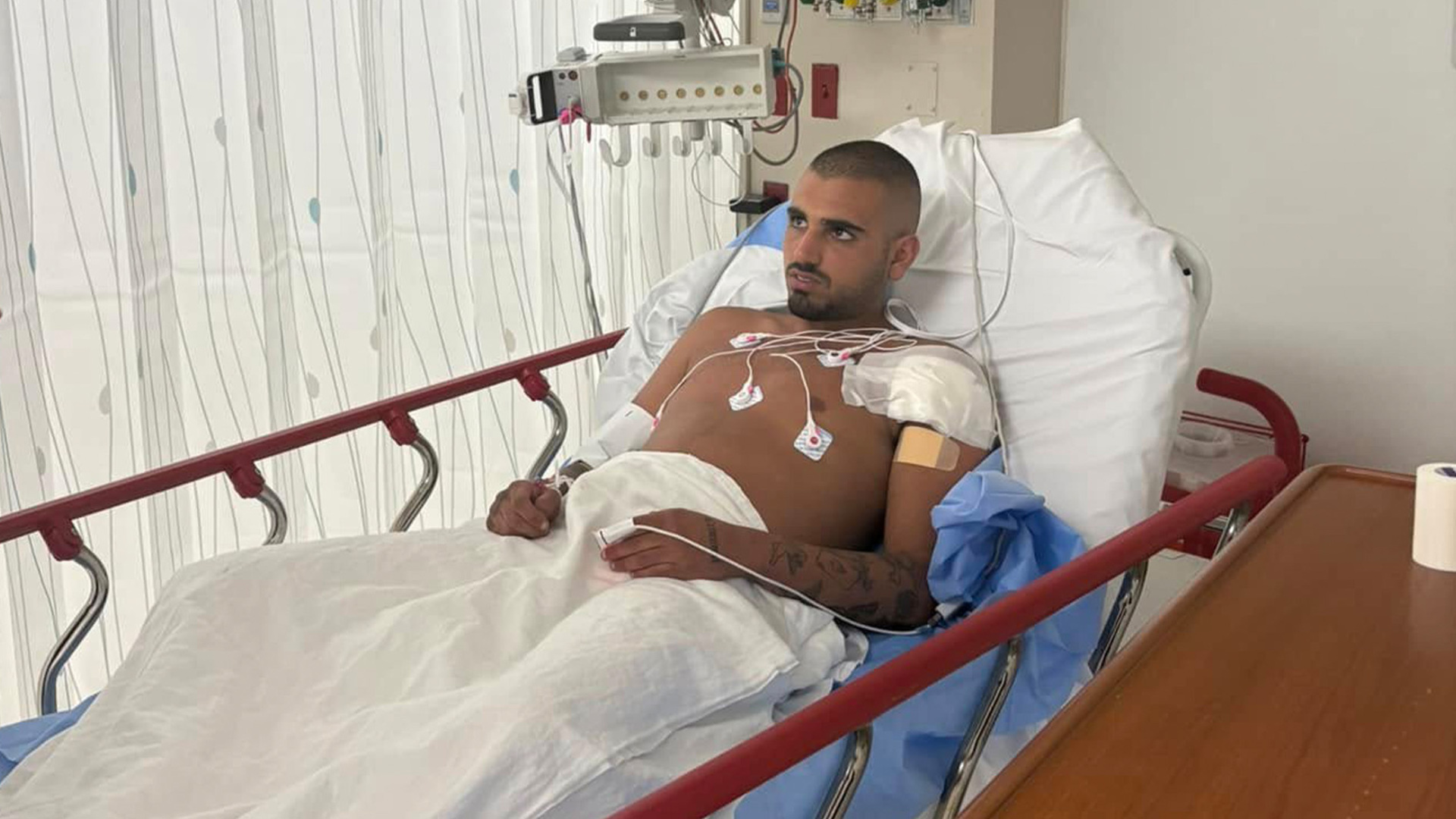 أطلق علينا الرجل النار على سائحين إسرائيليين يعتقدون أنهم كانوا فلسطينيين