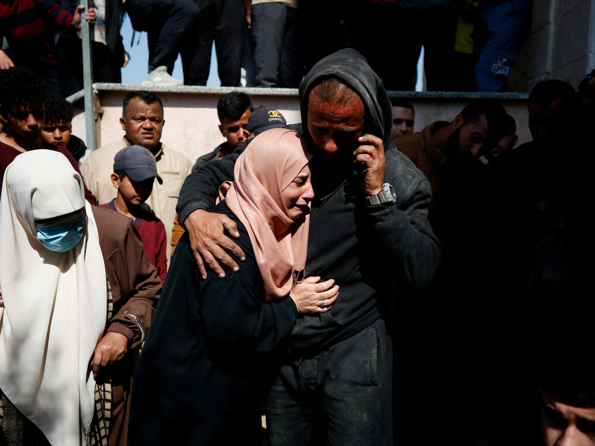 تقتل إسرائيل تسعة فلسطينيين على الأقل ، بمن فيهم الصحفيون ، في غزة | أخبار الصراع الإسرائيلية
