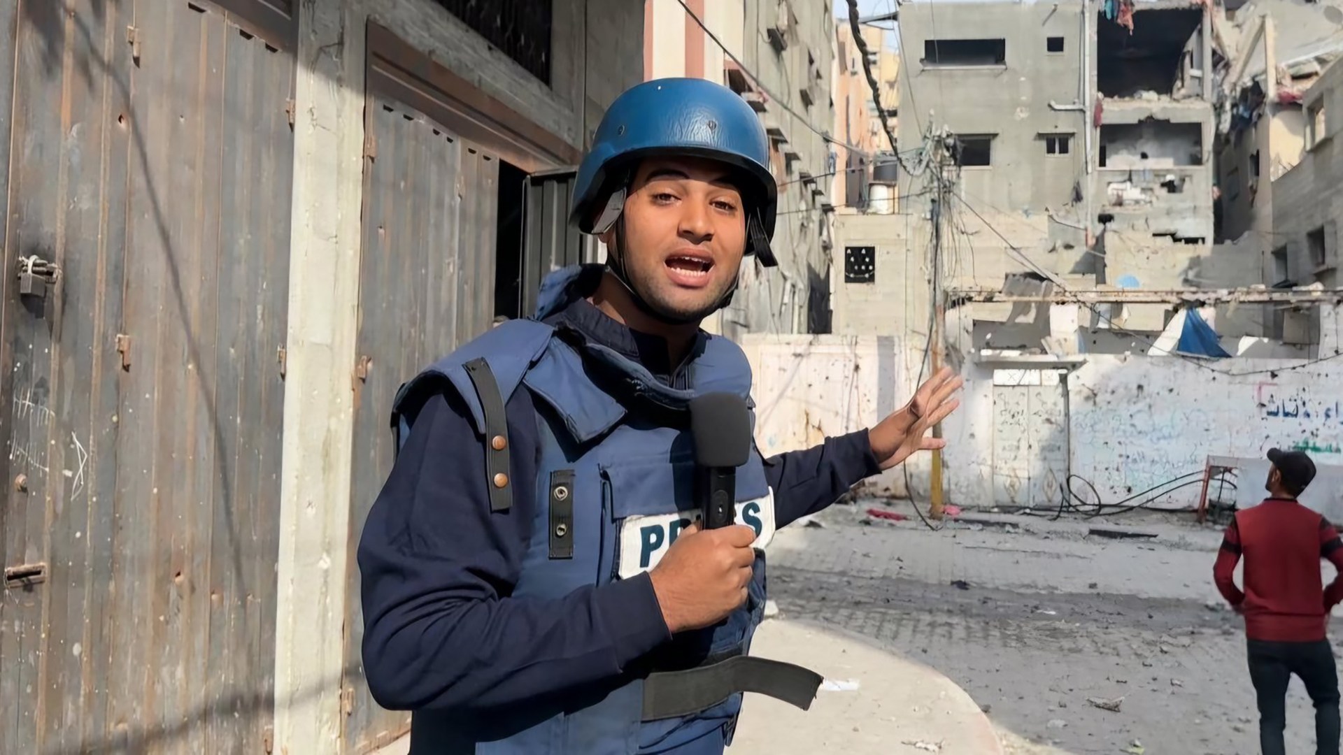 “في رحلة”: العائلة تنبح حوسام شابات ، الصحفي الذي قتله إسرائيل | صراع إسرائيل والنازتين