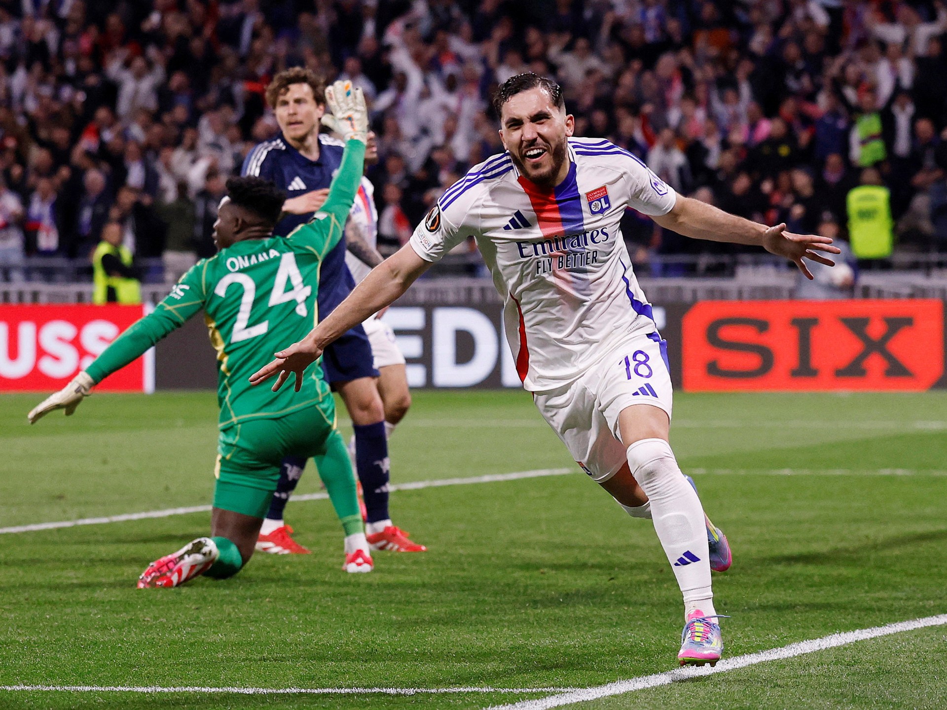 MAN UTD الذي عقده هدف رابطة Lyon Europa الراحل ؛ Tottenham Draw ، تشيلسي وين | أخبار كرة القدم