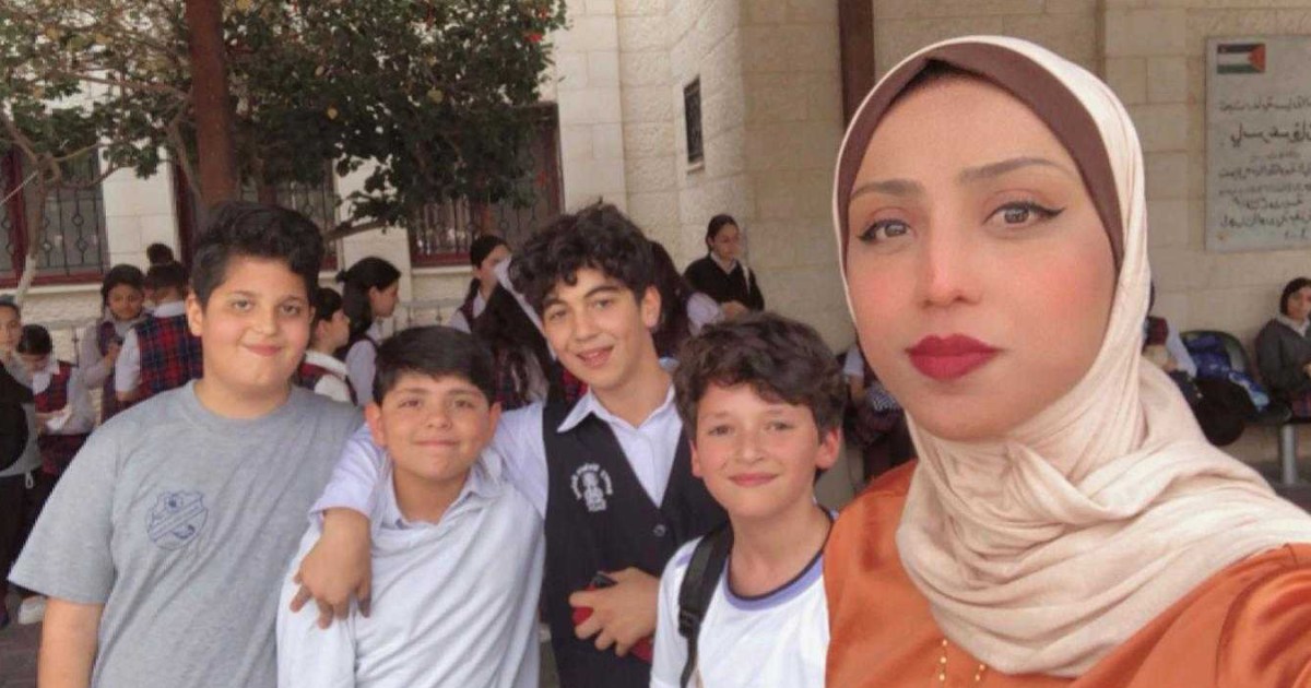 أنا لست رقمًا ، أنا قصة رائعة من غزة. تذكره | أخبار الصراع الإسرائيلية