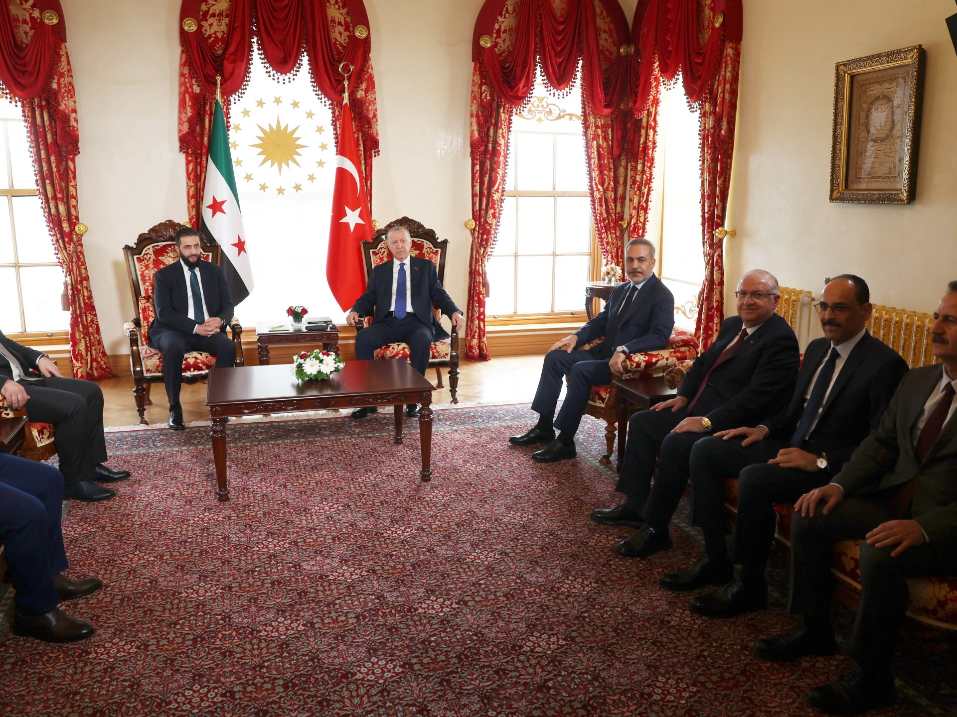 سوريا الشارا تجتمع أردوغان في تركي مع رفع العقوبات | أخبار الحرب في سوريا