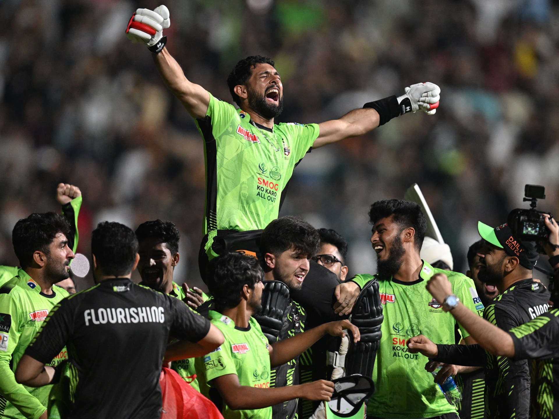 فاز لاهور Qalandars على كويتا كومراتور من قبل ستة نصيبات لثلاثين PSL Trophy | أخبار الكريكيت