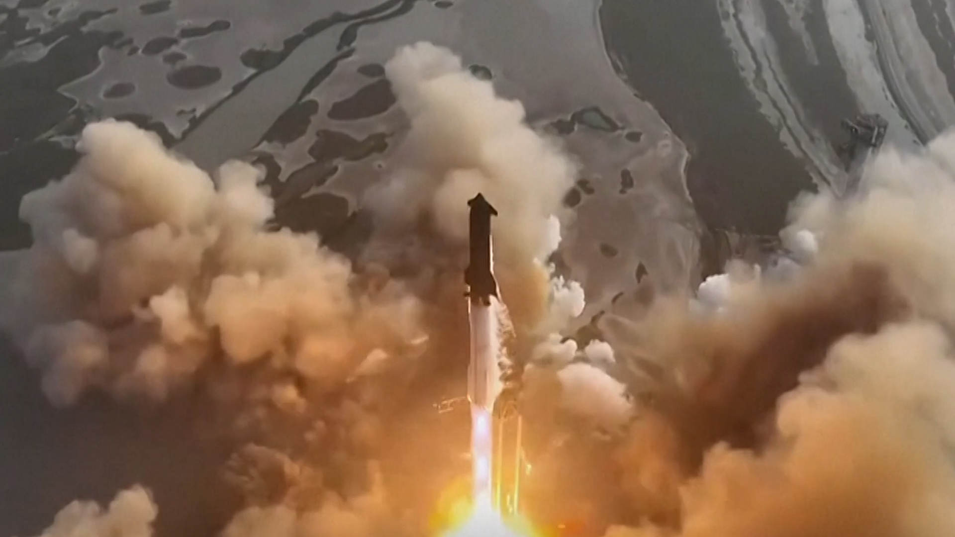الفيديو: فشل إطلاق SPACEX Starship كحلوى فضائية خارج عن السيطرة