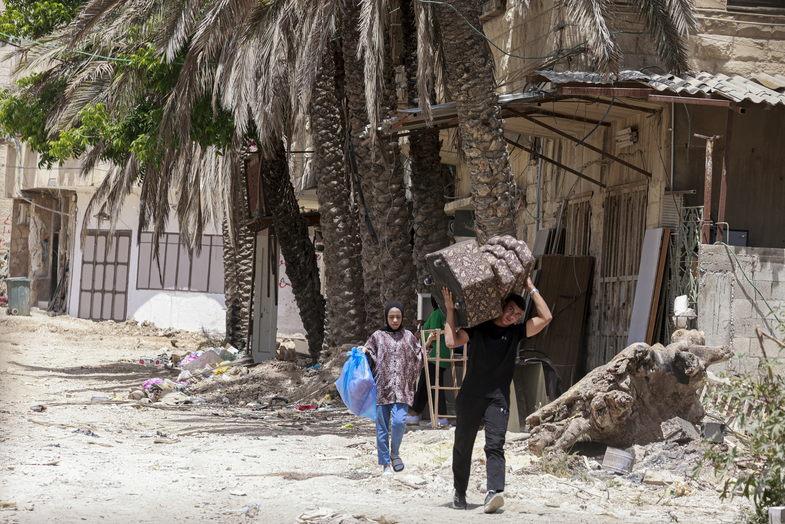 سكان Tulkarem Clear منازل تم تعيينها للهدم | جيش