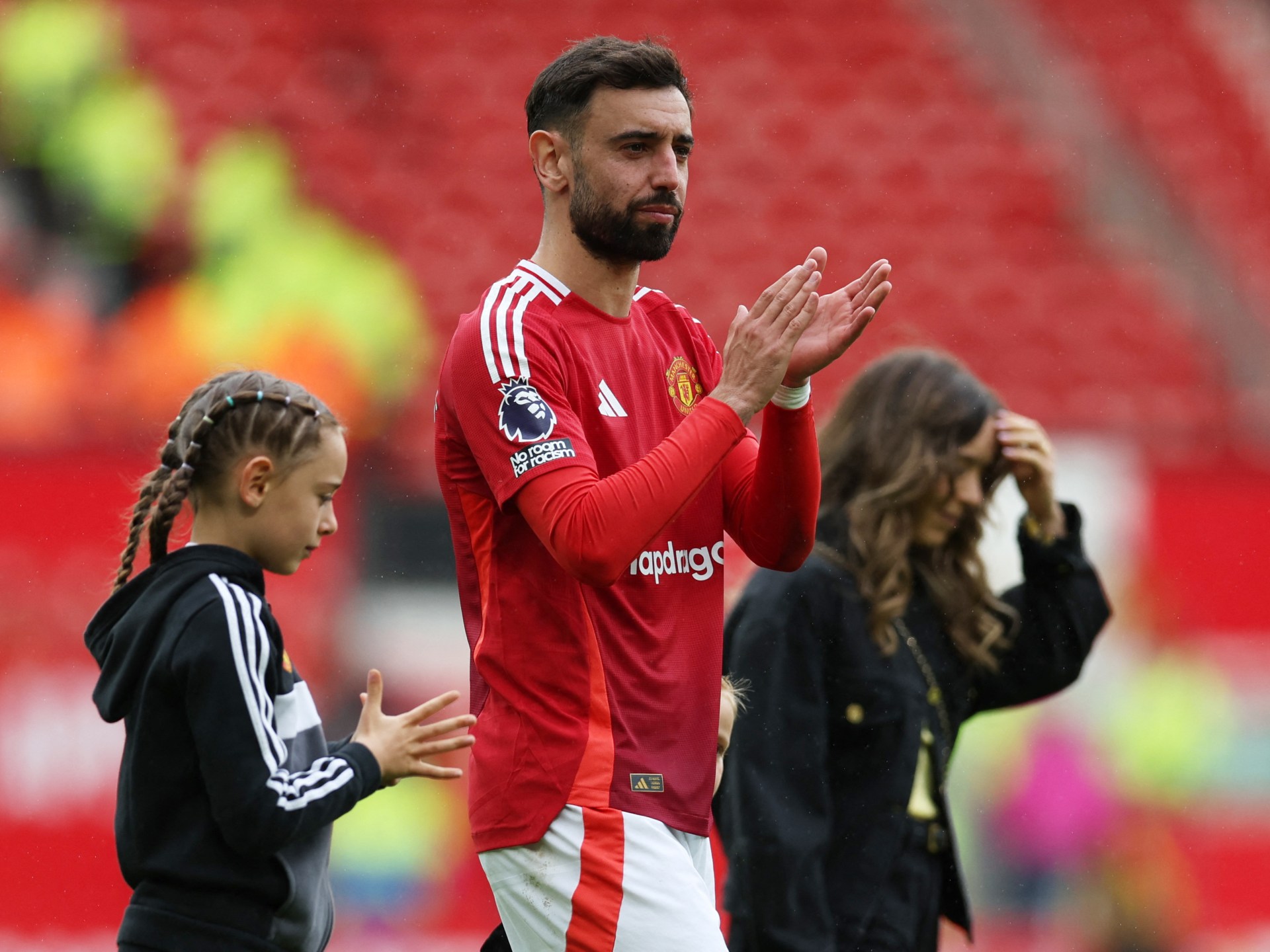 يؤكد Man Utd’s Fernandes أنه رفض خطوة الدوري السعودي للمحترفين | أخبار كرة القدم